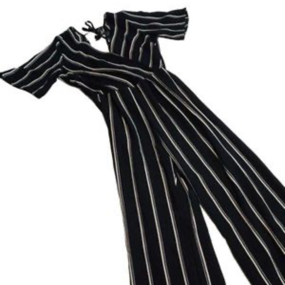 Trixxi Black And White Striped Junior Jumpsuit SZ Small